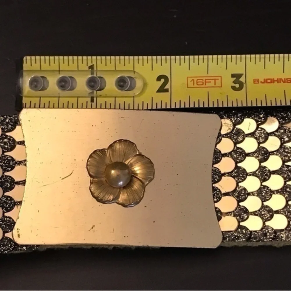 Vintage 80's Stretch Metal Gold Waist Belt